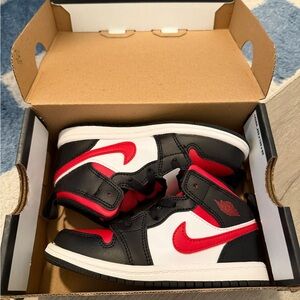 Toddler Jordan Style High-Top Sneakers in Black White Red NWT